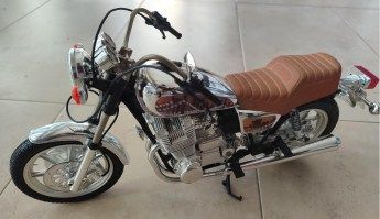 MOTO GUILOY